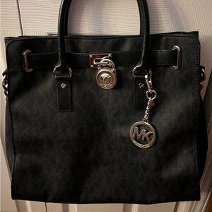 Michael Kors tote